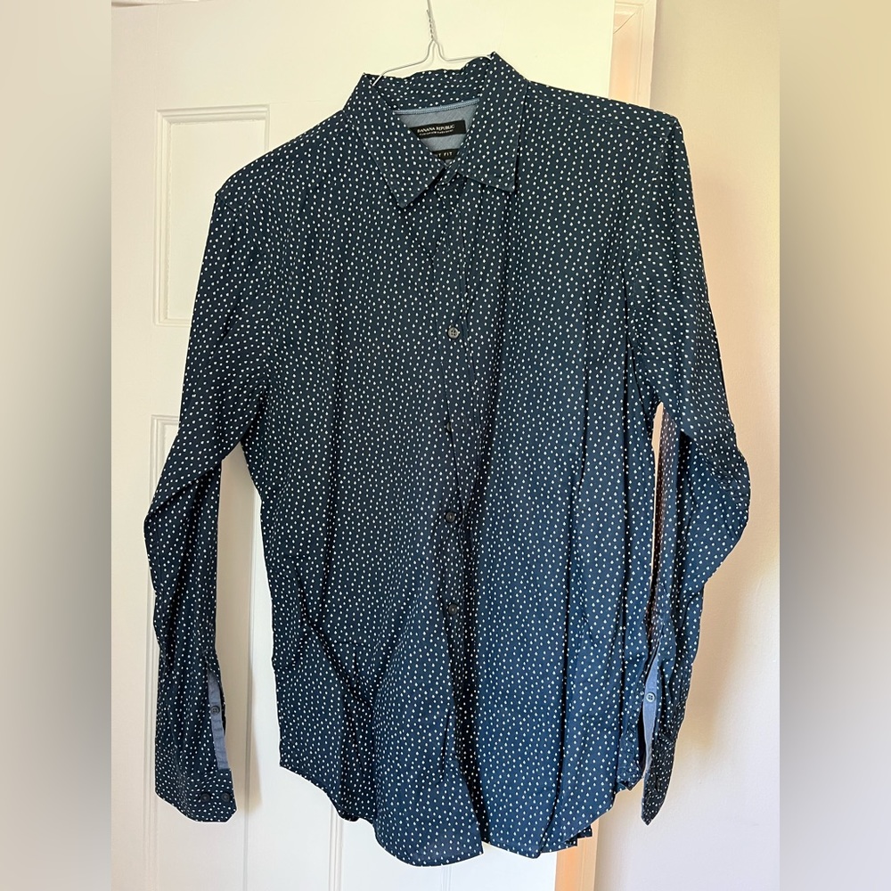 Men’s banana republic arrow pattern button down
